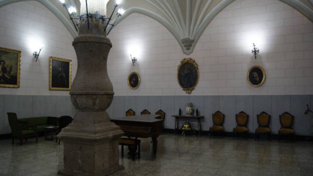 Recibidor del Colegio