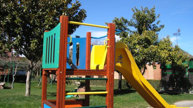Columpio del patio de Infantil