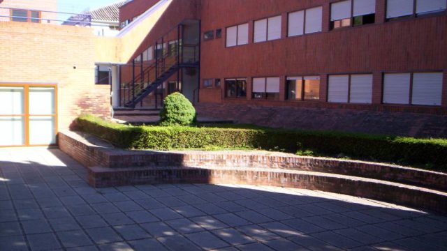 Vista exterior del Internado, desde la Rotonda