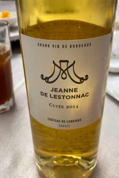 vino_burdeos Vino blanco de las bodegas Château de Landiras, con el nombre de santa Juana. FOTO: https://www.vivino.com